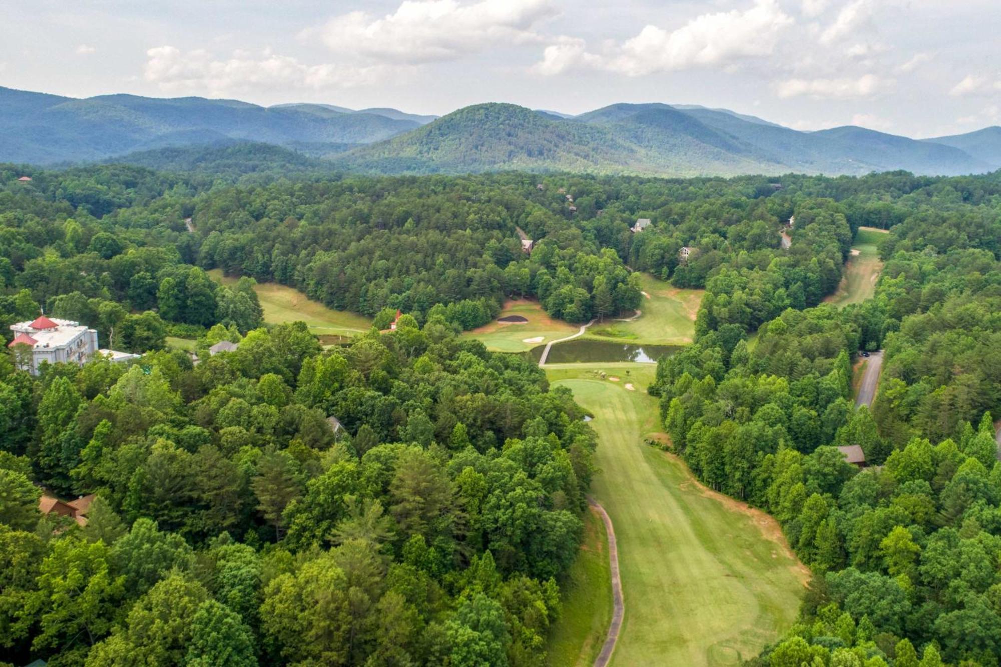 Luxury Modern Home On Golf Course With Game Room! ヘレン エクステリア 写真