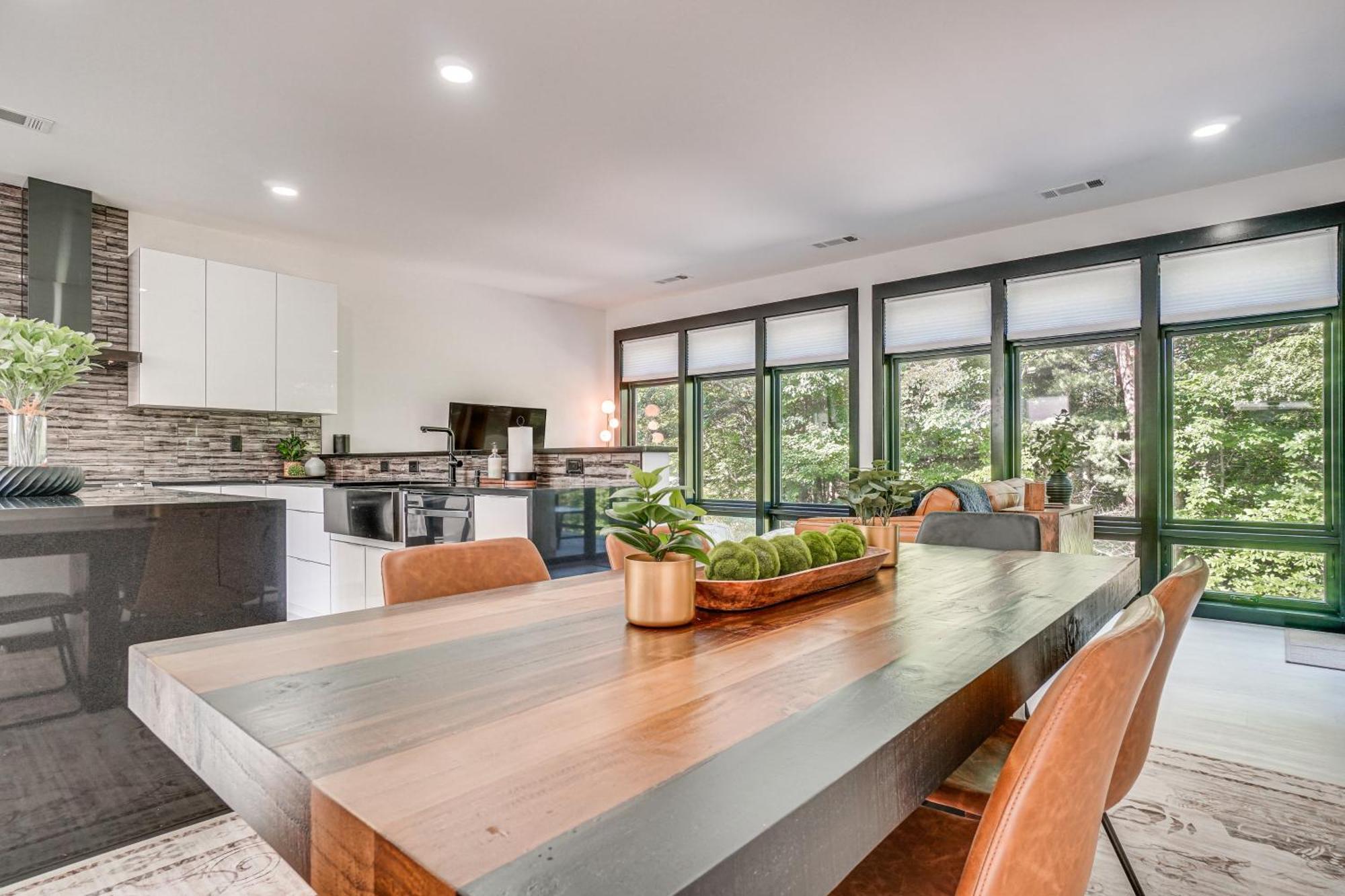 Luxury Modern Home On Golf Course With Game Room! ヘレン エクステリア 写真