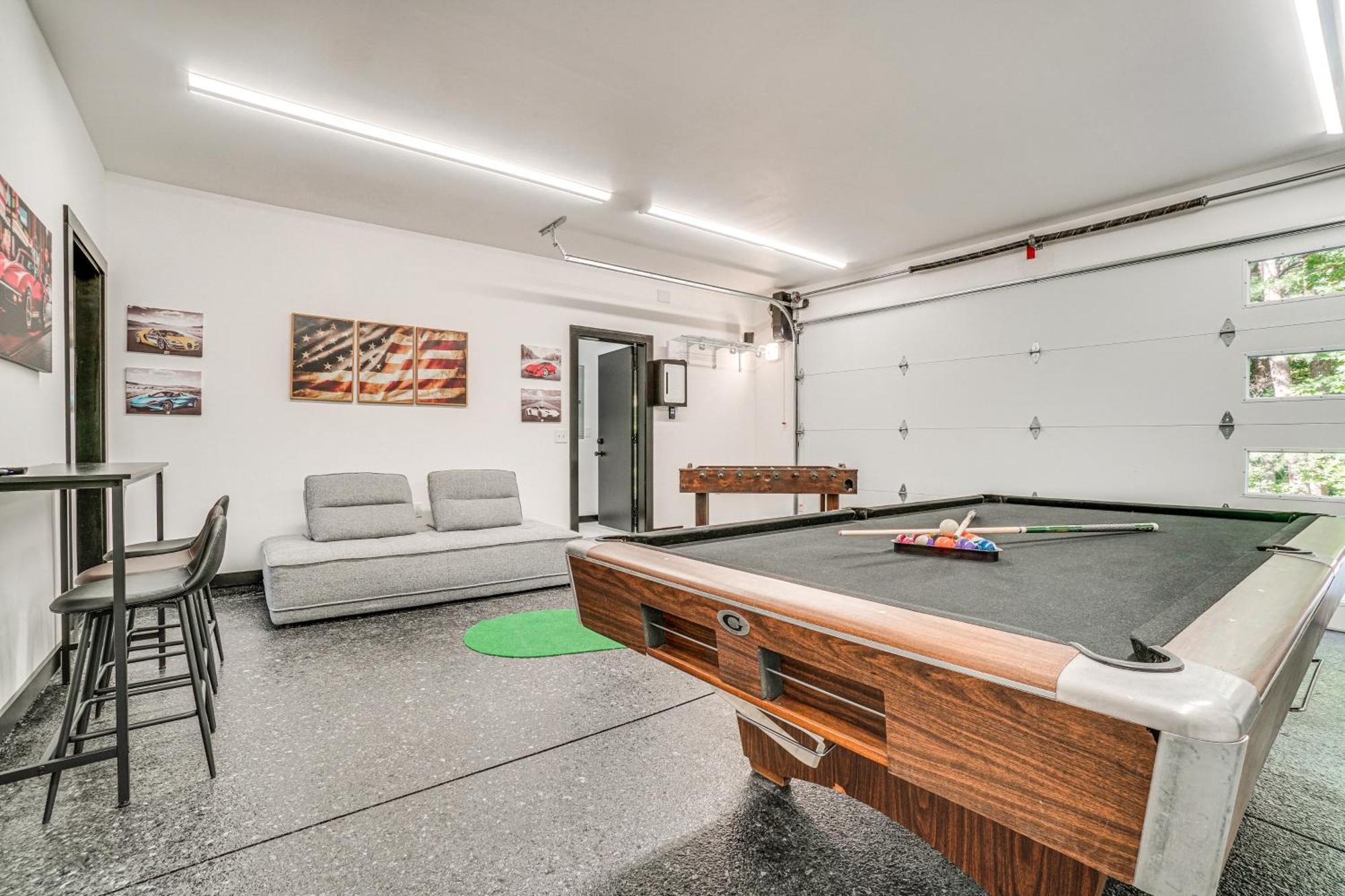 Luxury Modern Home On Golf Course With Game Room! ヘレン エクステリア 写真